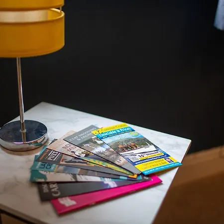 Russell House, Large Townhouse Spacious And Modern With Ground Floor Bedroom And Shower And Free Parking Διαμέρισμα Harraby